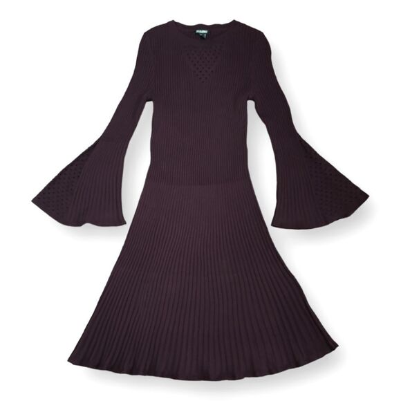Roz & Ali Plum Long Bell Sleeve Ribbed Knit Midi Dress With Eyelet Detail US S - Picture 1 of 7
